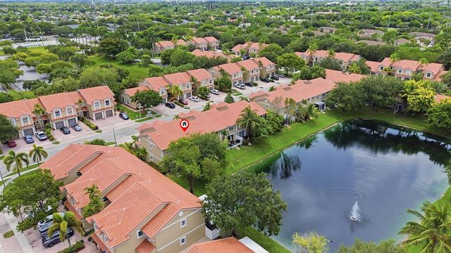 5477 NW 90th Terrace, Sunrise, FL 33351