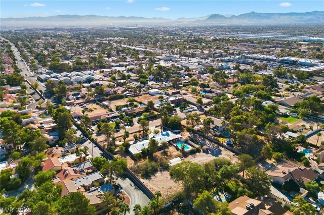 5517 Oak Street, Las Vegas, NV 89120