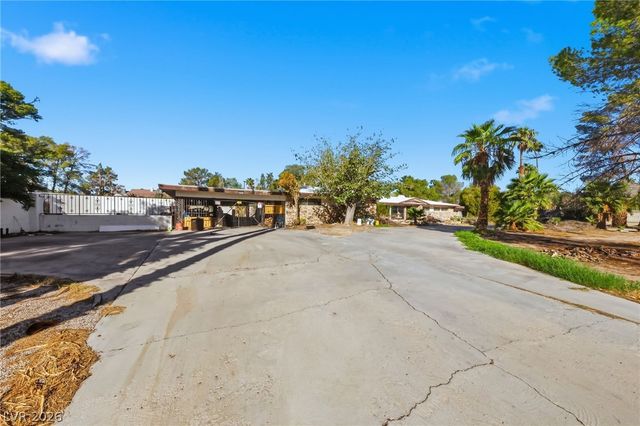 5517 Oak Street, Las Vegas, NV 89120