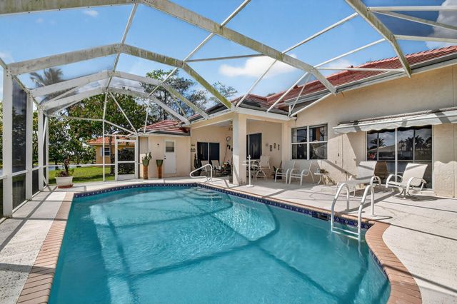 132 Kapok Crescent, Royal Palm Beach, FL 33411