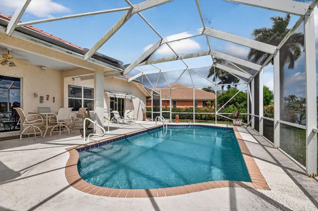 132 Kapok Crescent, Royal Palm Beach, FL 33411