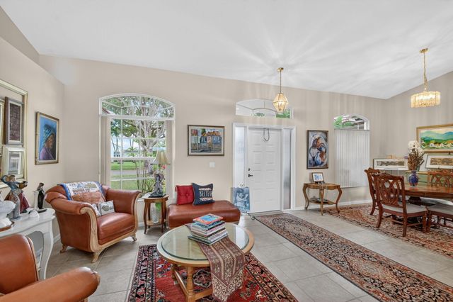 132 Kapok Crescent, Royal Palm Beach, FL 33411