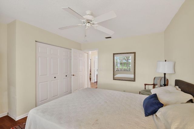 132 Kapok Crescent, Royal Palm Beach, FL 33411