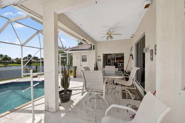 132 Kapok Crescent, Royal Palm Beach, FL 33411