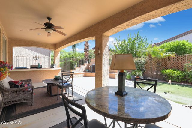 4755 E RAKESTRAW Lane, Gilbert, AZ 85298