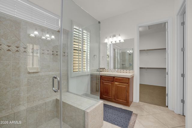 4755 E RAKESTRAW Lane, Gilbert, AZ 85298