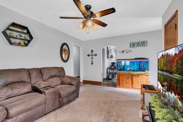 51 21st Avenue N, Saint Cloud, MN 56303