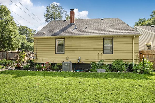 51 21st Avenue N, Saint Cloud, MN 56303