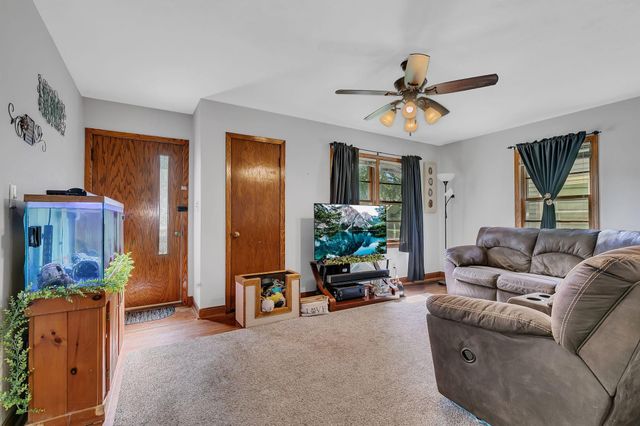 51 21st Avenue N, Saint Cloud, MN 56303
