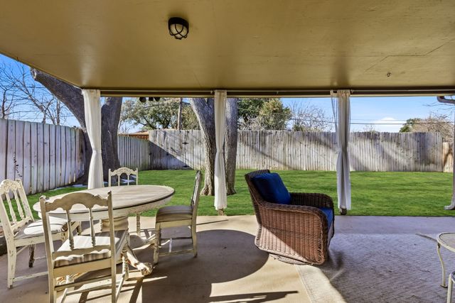 6719 Santa Anita Drive, Dallas, TX 75214