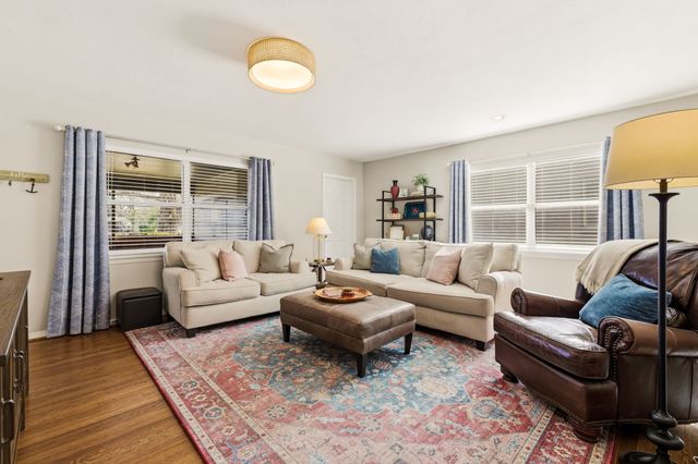 6719 Santa Anita Drive, Dallas, TX 75214