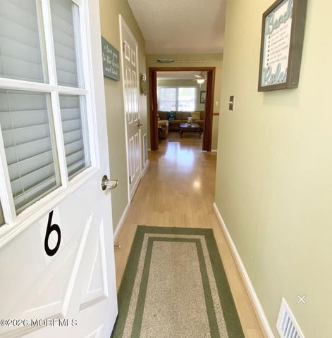 10 SE Central Avenue 6, Seaside Park, NJ 08752