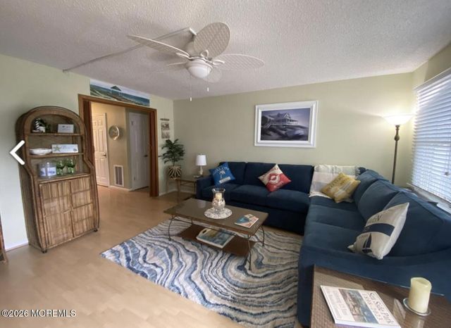 10 SE Central Avenue 6, Seaside Park, NJ 08752