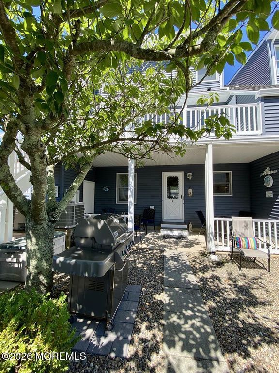 10 SE Central Avenue 6, Seaside Park, NJ 08752