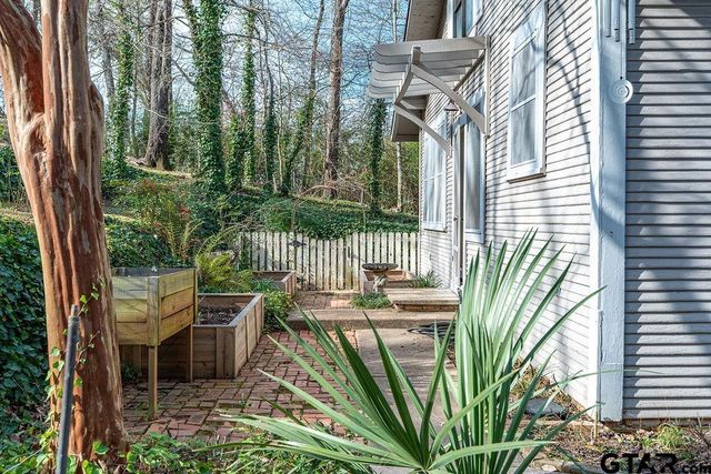 12517 S Hillcreek Rd, Whitehouse, TX 75791