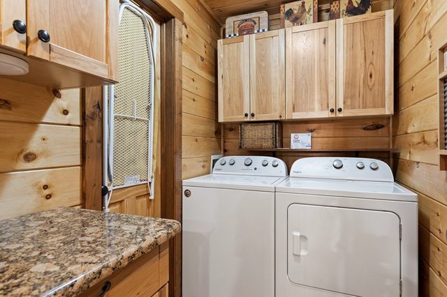 236 Logan Drive, Mineral Bluff, GA 30559