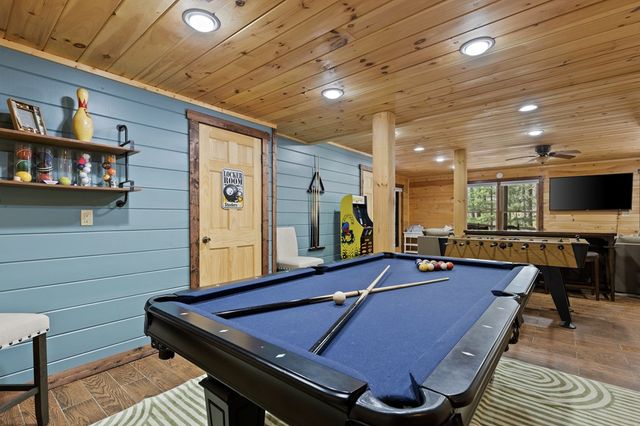 236 Logan Drive, Mineral Bluff, GA 30559