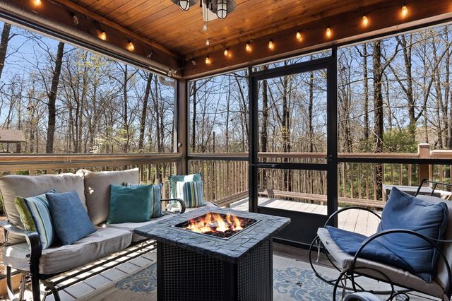 236 Logan Drive, Mineral Bluff, GA 30559
