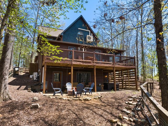236 Logan Drive, Mineral Bluff, GA 30559