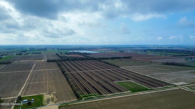 14001 W Etienne Road, Maurice, LA 70555