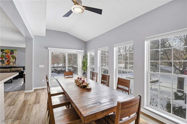 38698 Country Meadow Way, North Ridgeville, OH 44039