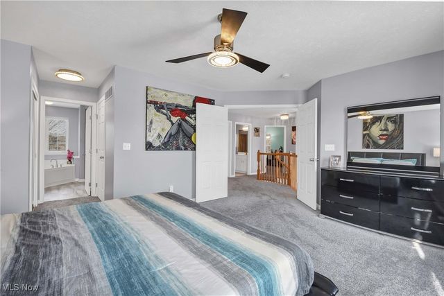 38698 Country Meadow Way, North Ridgeville, OH 44039