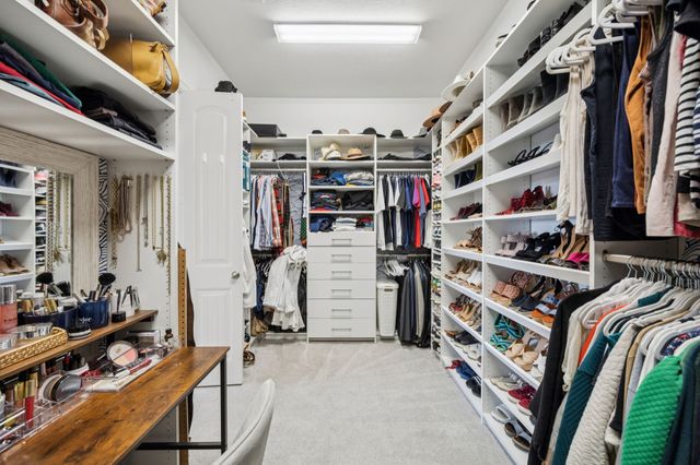 9053 Lakeside Drive, Fort Worth, TX 76179