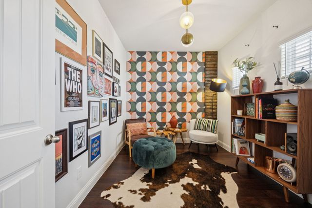 9053 Lakeside Drive, Fort Worth, TX 76179