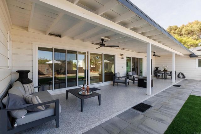 4350 Highland Drive, Carlsbad, CA 92008