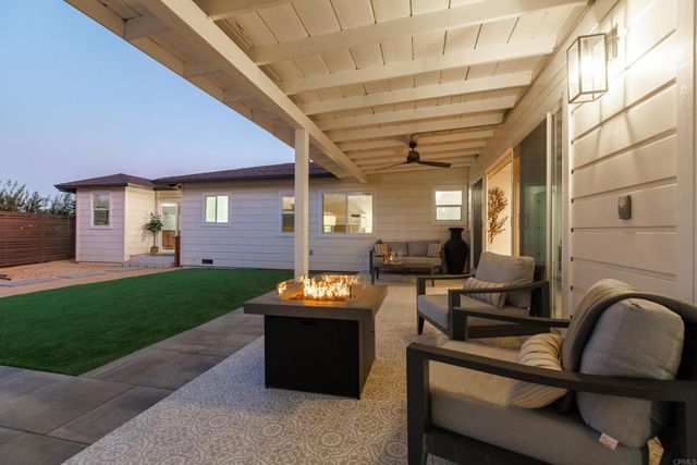 4350 Highland Drive, Carlsbad, CA 92008