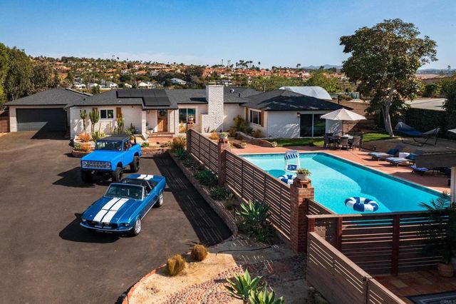 4350 Highland Drive, Carlsbad, CA 92008