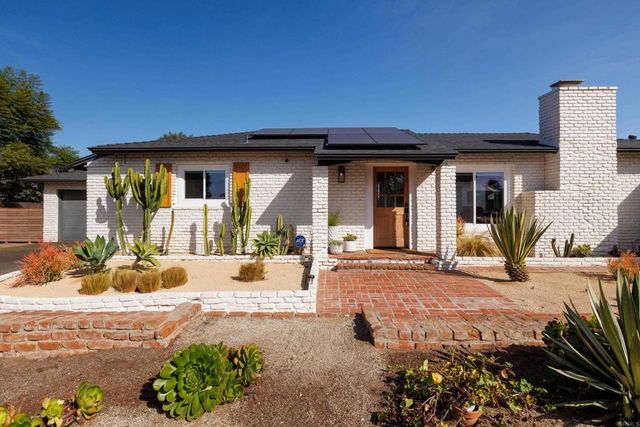 4350 Highland Drive, Carlsbad, CA 92008
