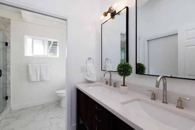 4350 Highland Drive, Carlsbad, CA 92008