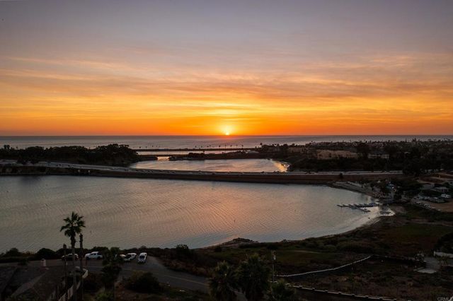 4350 Highland Drive, Carlsbad, CA 92008