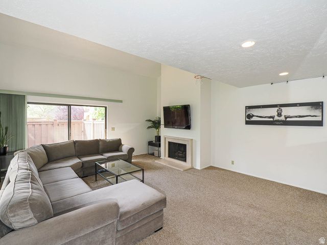2074 E MICHIGAN AVE, Salt Lake City, UT 84108