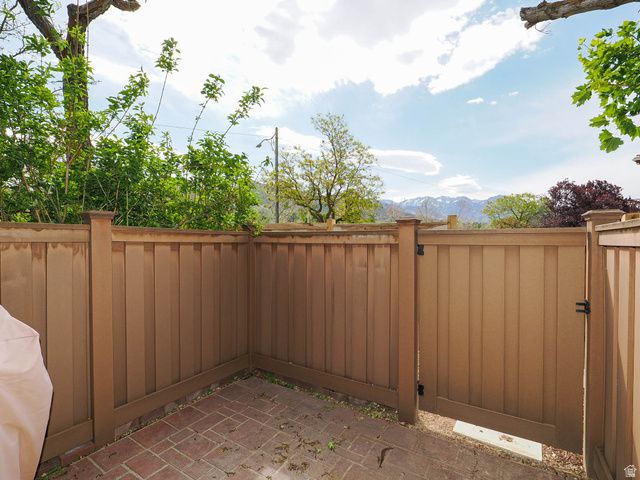 2074 E MICHIGAN AVE, Salt Lake City, UT 84108