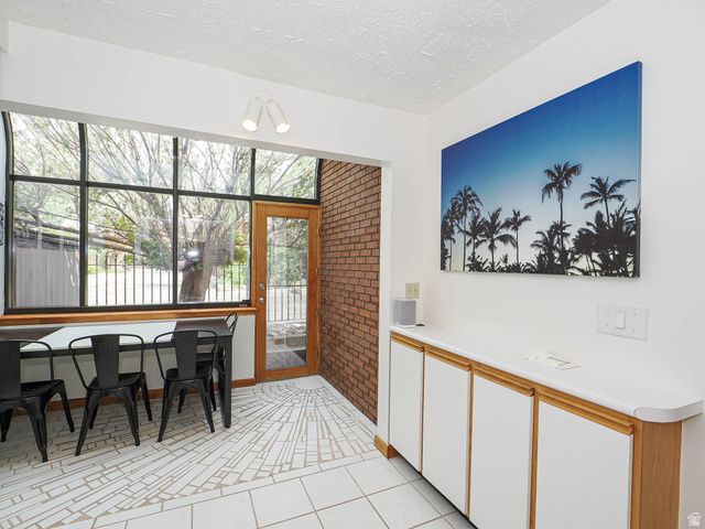 2074 E MICHIGAN AVE, Salt Lake City, UT 84108
