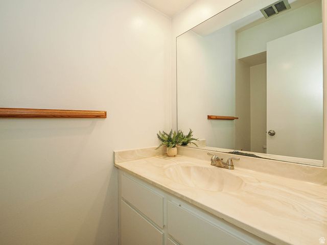 2074 E MICHIGAN AVE, Salt Lake City, UT 84108