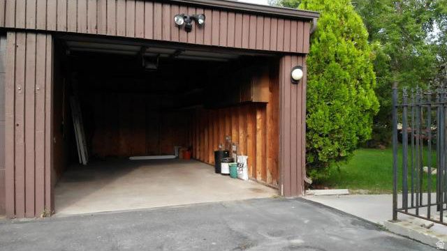 2074 E MICHIGAN AVE, Salt Lake City, UT 84108