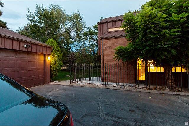 2074 E MICHIGAN AVE, Salt Lake City, UT 84108