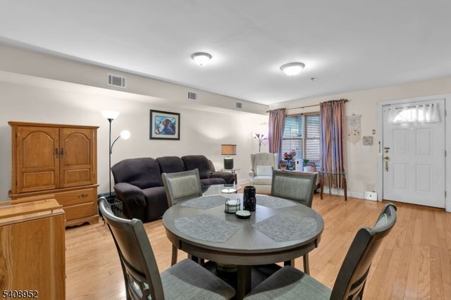 5 Maple Ave 102, Union Twp., NJ 07088