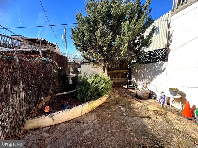 208 WASHINGTON S, Baltimore, MD 21231