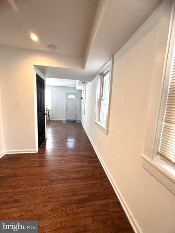 208 WASHINGTON S, Baltimore, MD 21231