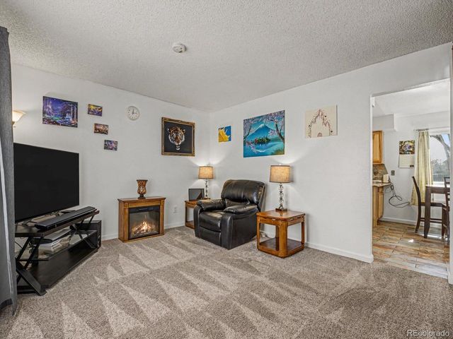 14864 E Warren Ave, Aurora, CO 80014