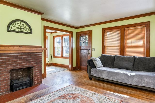 396 Stonewood Avenue, Greece, NY 14616