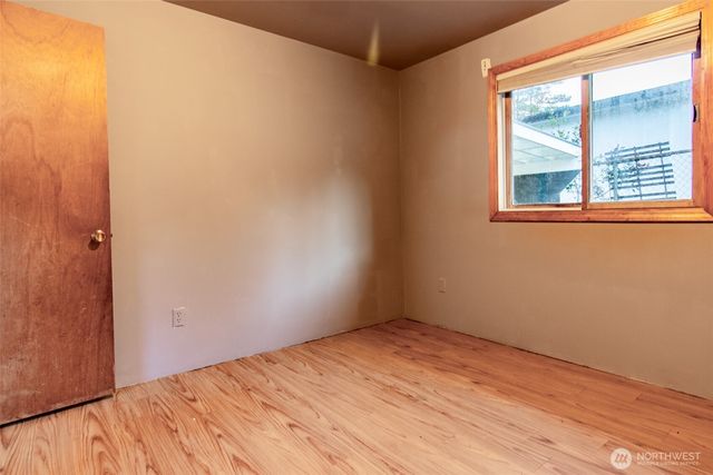 22731 Hull Road, Mount Vernon, WA 98226