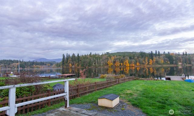 22731 Hull Road, Mount Vernon, WA 98226