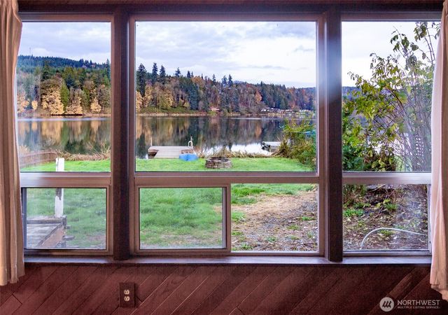 22731 Hull Road, Mount Vernon, WA 98226