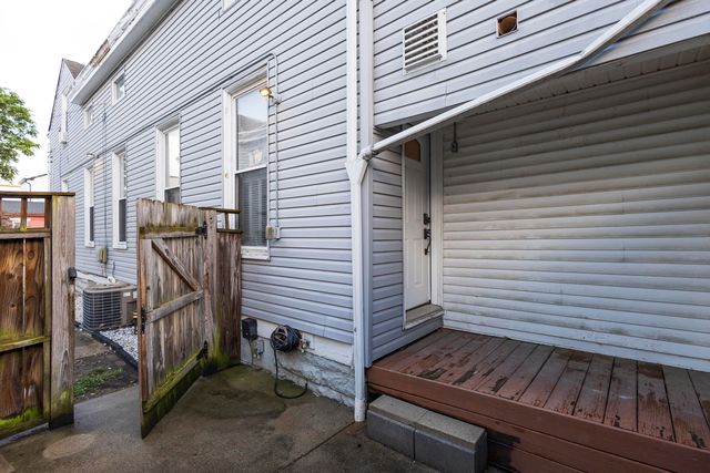 113 W 10th Street, Newport, KY 41071