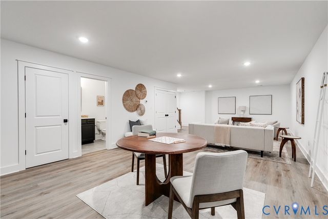 2533 M St, Richmond, VA 23223